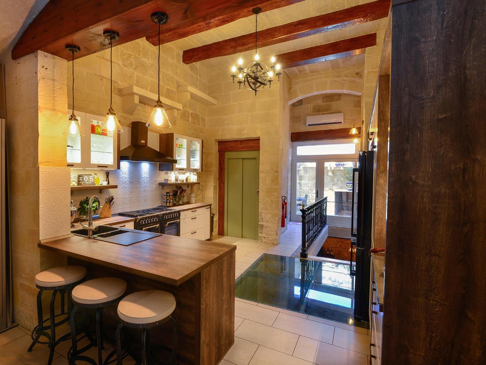Julesy'S Bnb Hotell Cospicua Exteriör bild